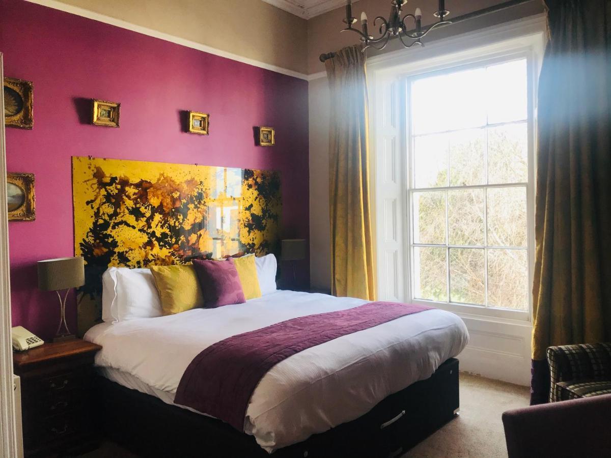 Clarence Court Hotel Cheltenham Ngoại thất bức ảnh