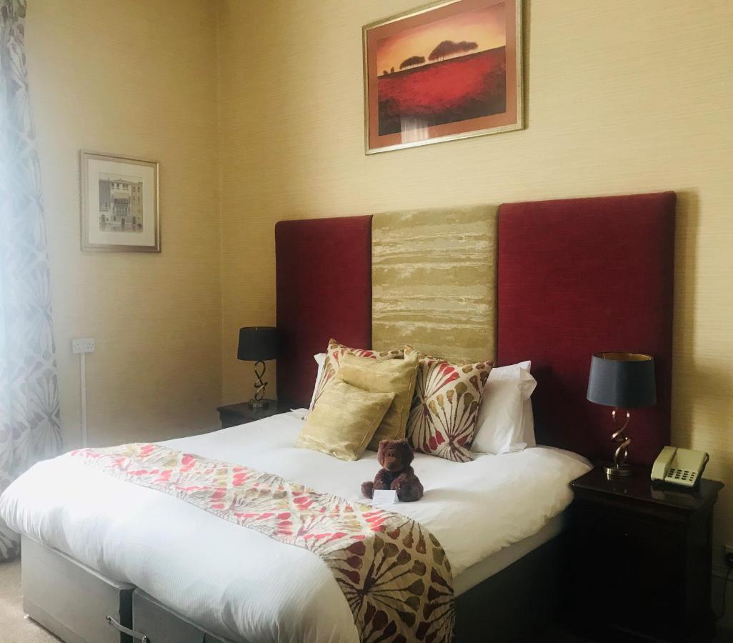Clarence Court Hotel Cheltenham Ngoại thất bức ảnh