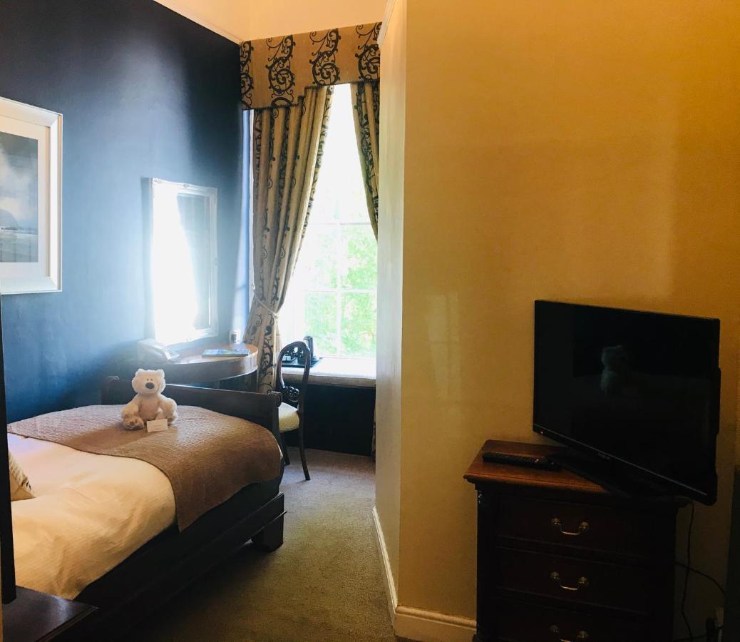 Clarence Court Hotel Cheltenham Ngoại thất bức ảnh